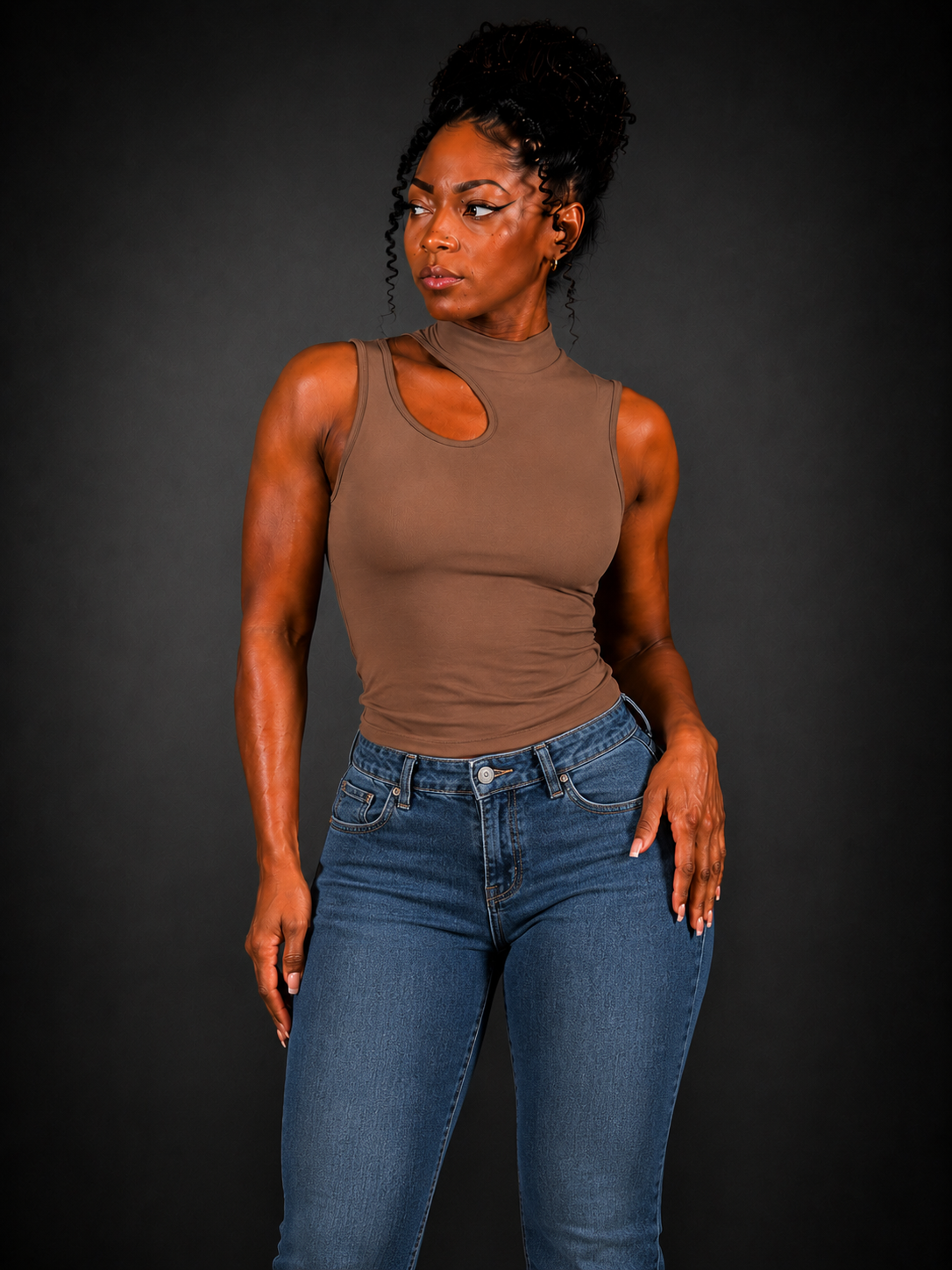 Sleeveless crop mock top
