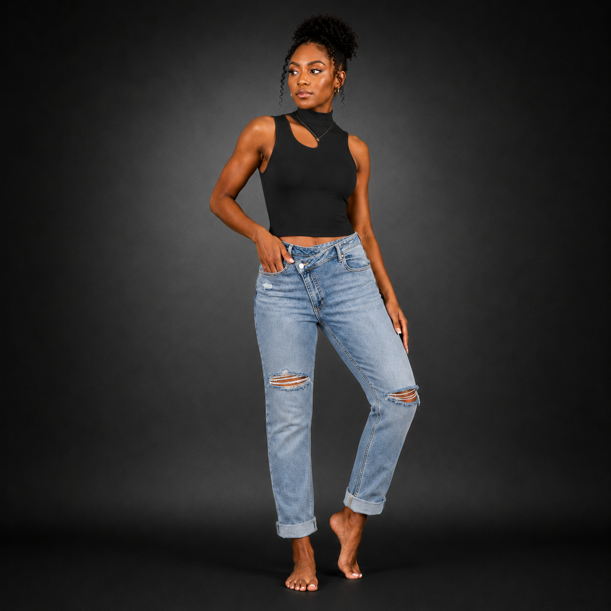 Sleeveless crop mock top