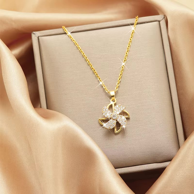 Trendy Fashion Necklaces