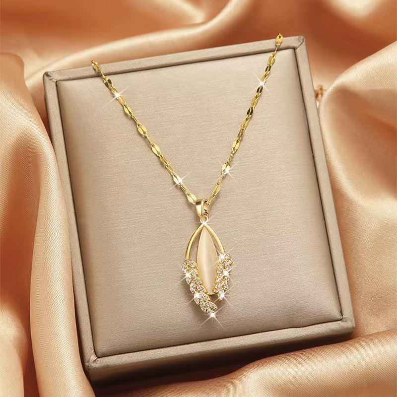 Trendy Fashion Necklaces